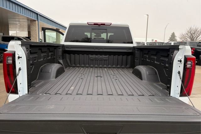 2026 GMC Sierra 3500 HD SLT