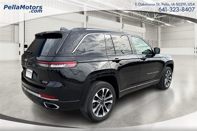 2022 Jeep Grand Cherokee Overland