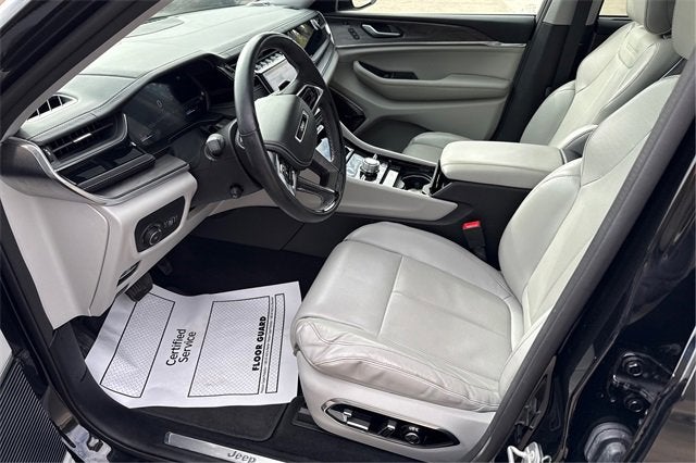 2022 Jeep Grand Cherokee Overland