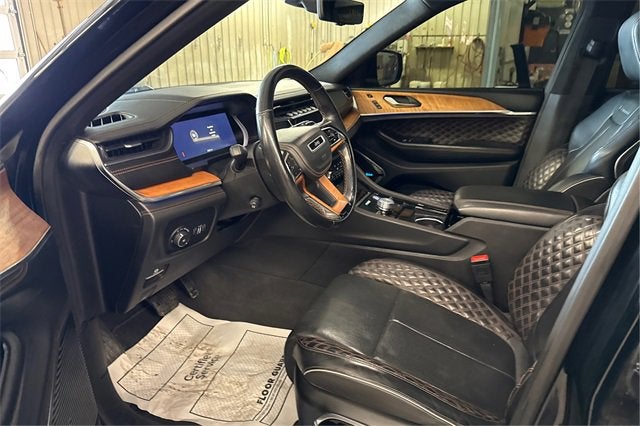 2021 Jeep Grand Cherokee L Summit