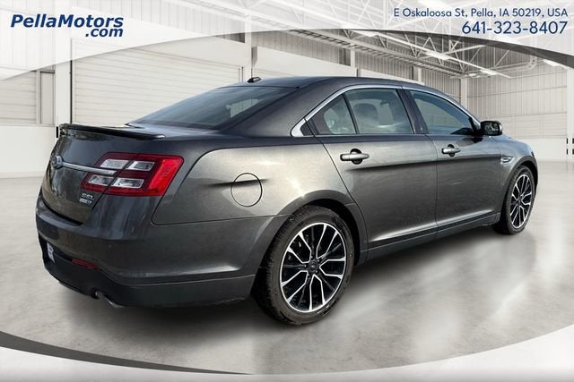 2018 Ford Taurus SEL