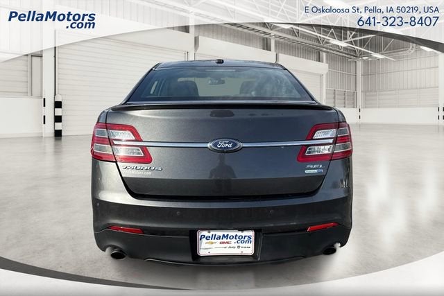 2018 Ford Taurus SEL