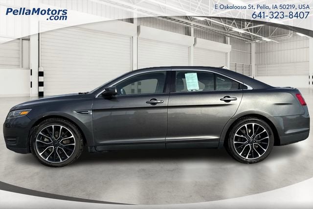 2018 Ford Taurus SEL