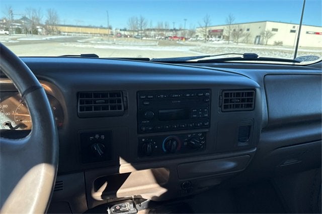 2001 Ford F-250SD Base