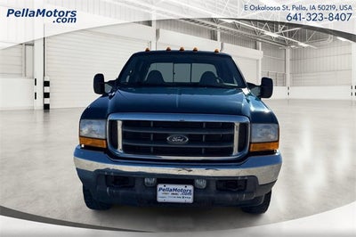 2001 Ford F-250SD Base