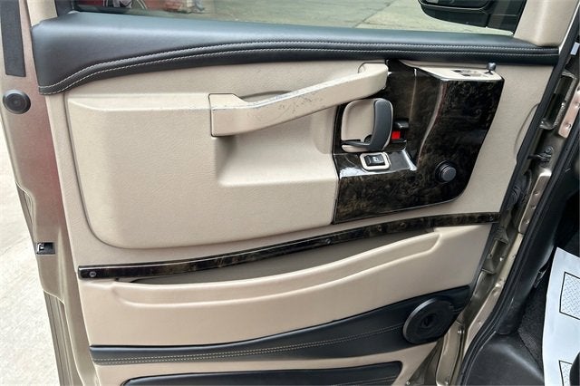 2023 GMC Savana 2500 Work Van