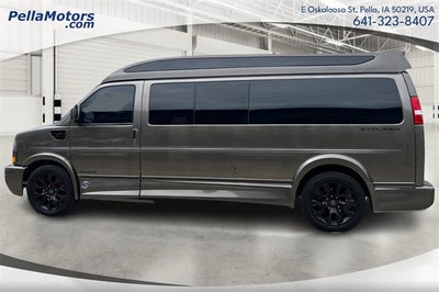 2023 GMC Savana 2500 Work Van