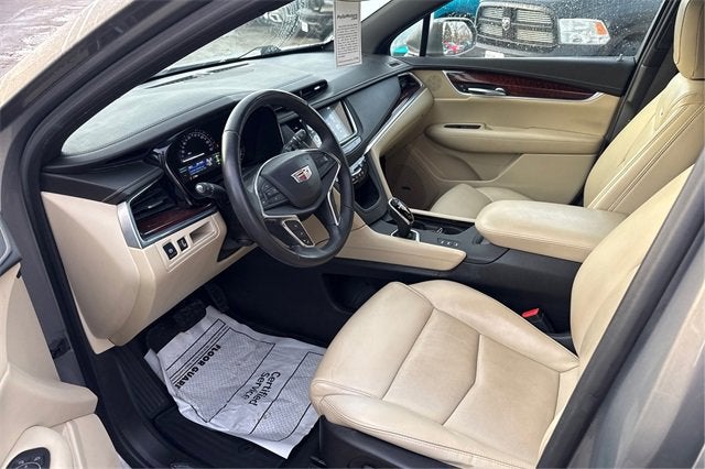 2018 Cadillac XT5 Luxury
