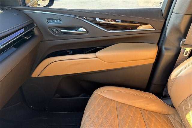 2021 Cadillac Escalade Sport