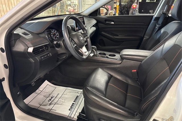 2020 Nissan Altima 2.5 SR