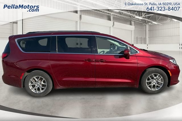 Used 2021 Chrysler Pacifica Touring with VIN 2C4RC1FG1MR502195 for sale in Pella, IA