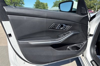 2024 BMW 3 Series 330i