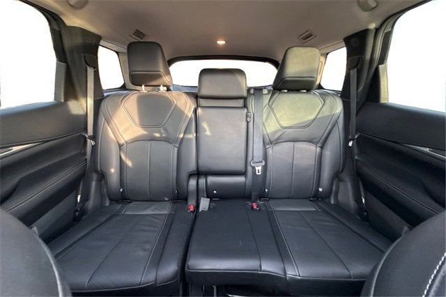 2024 INFINITI QX60 LUXE