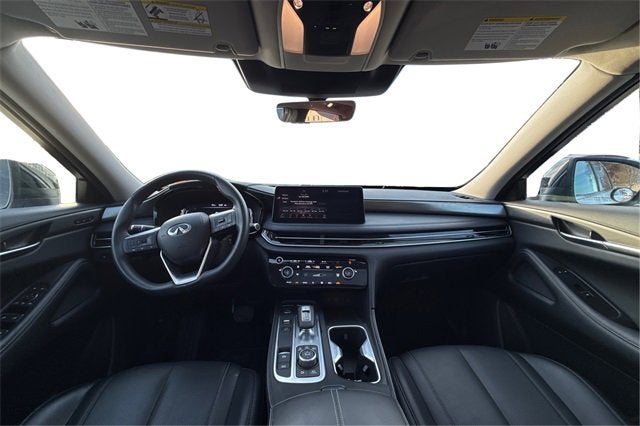 2024 INFINITI QX60 LUXE