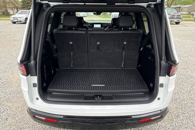 2024 Jeep Wagoneer Series II Carbide