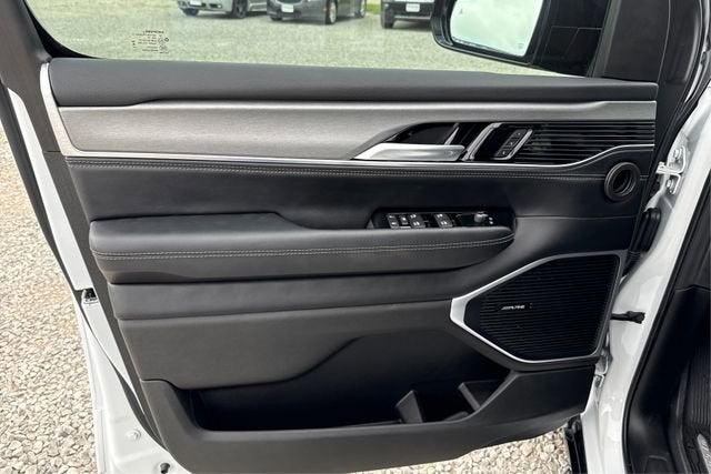 2024 Jeep Wagoneer Series II Carbide