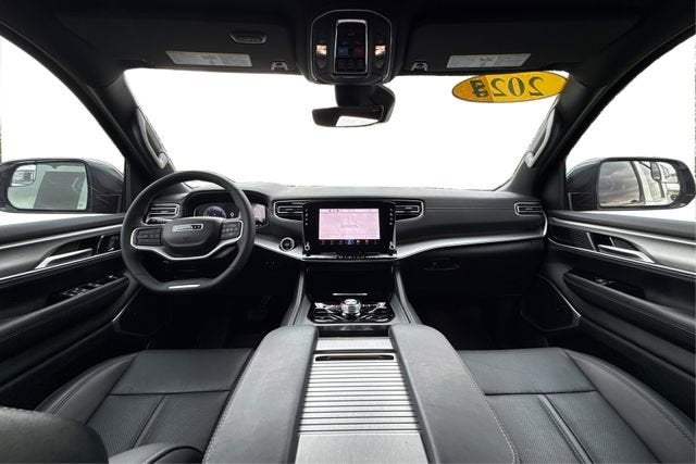 2024 Jeep Wagoneer Series II Carbide