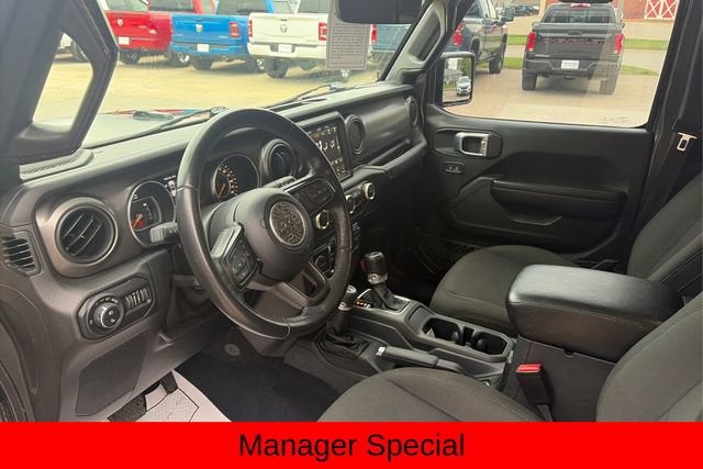 2021 Jeep Gladiator Willys