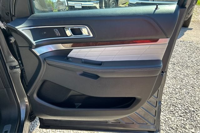 2016 Ford Explorer Platinum