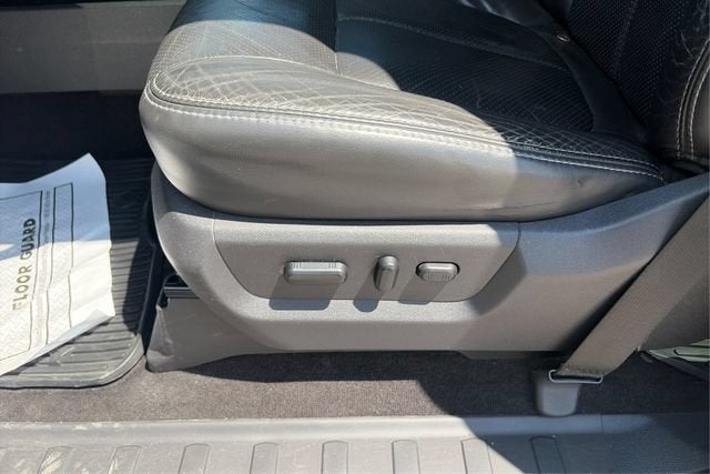 2011 Ford Super Duty F-350 SRW XL