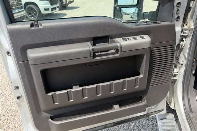 2011 Ford Super Duty F-350 SRW XL