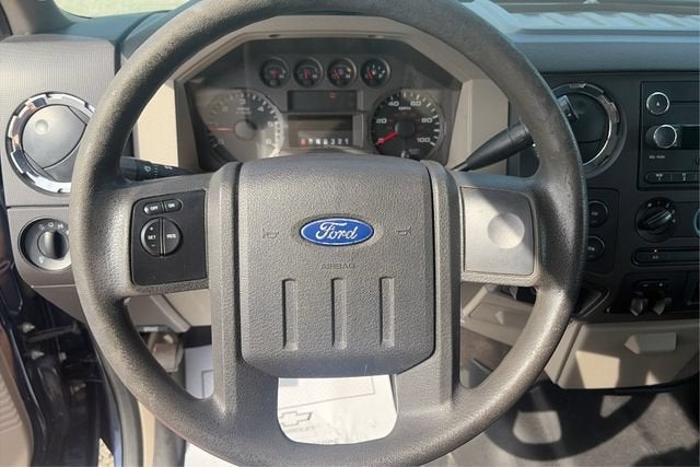 2009 Ford Super Duty F-250 SRW XL