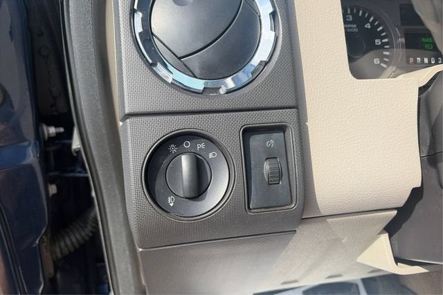 2009 Ford Super Duty F-250 SRW XL