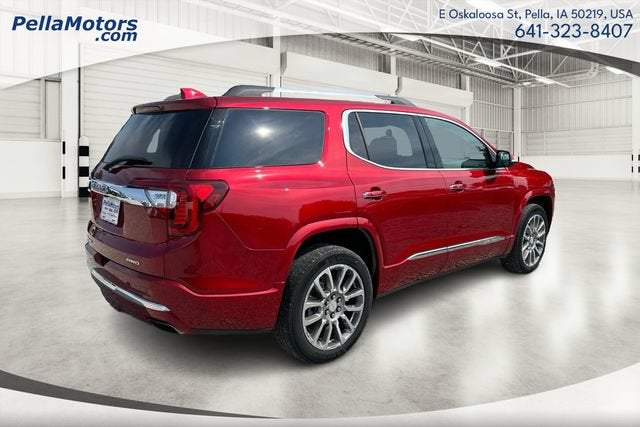 2023 GMC Acadia Denali