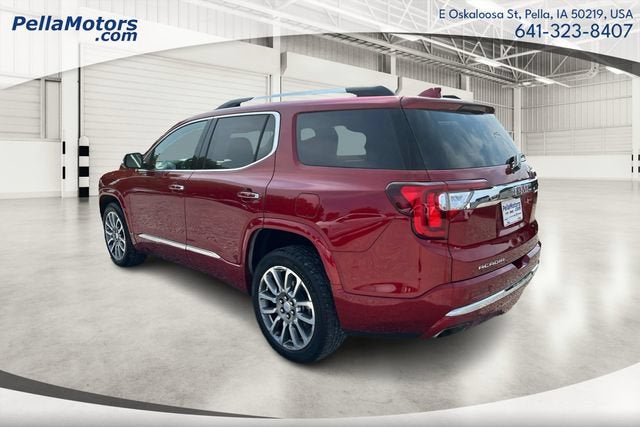 2023 GMC Acadia Denali