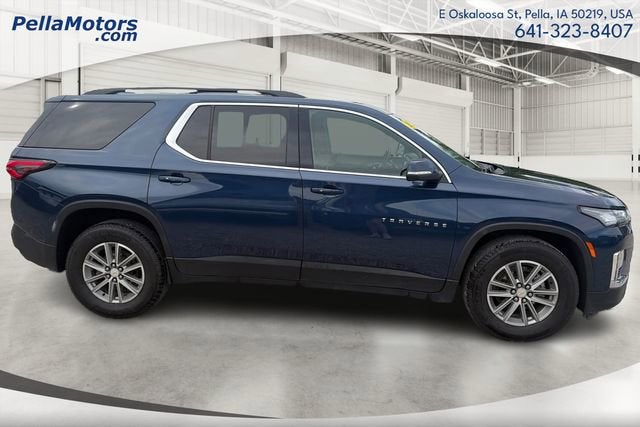 2022 Chevrolet Traverse LT Cloth