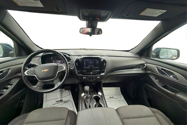 2022 Chevrolet Traverse LT Cloth