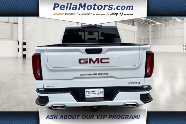 2024 GMC Sierra 1500 AT4