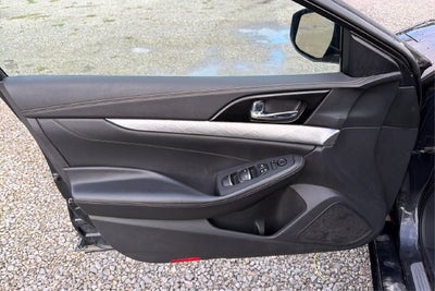 2017 Nissan Maxima SV