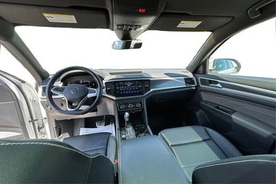 2022 Volkswagen Atlas Cross Sport 3.6L V6 SEL R-Line