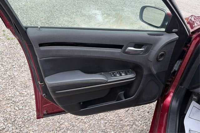 2019 Chrysler 300 300S