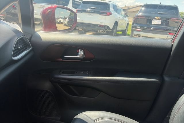 2020 Chrysler Pacifica Touring L 35th Anniversary
