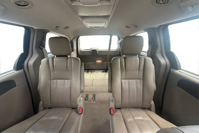2014 Chrysler Town & Country Touring-L