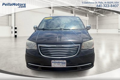 2014 Chrysler Town & Country Touring-L