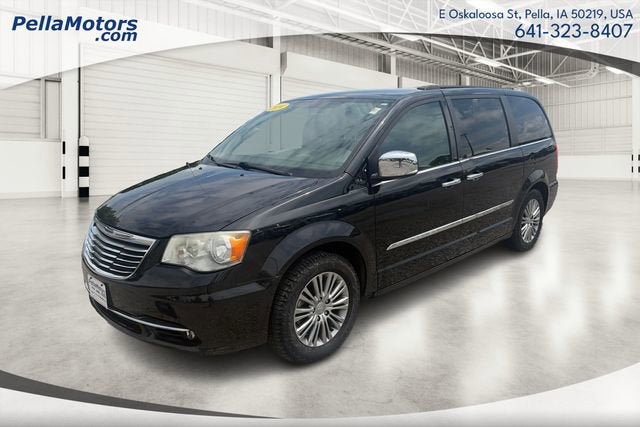 2014 Chrysler Town & Country Touring-L