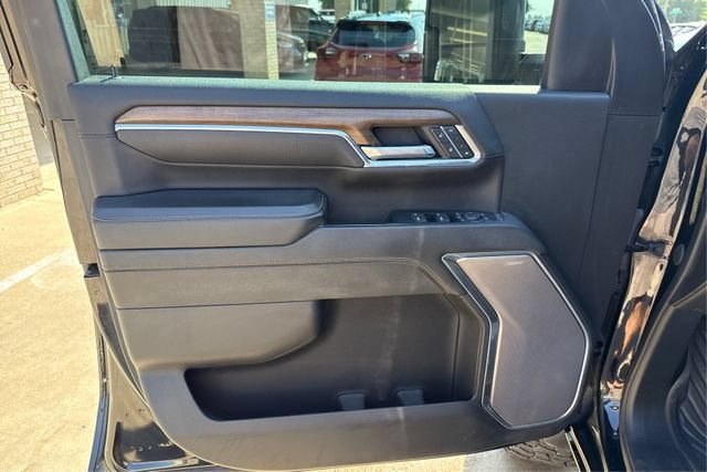 2024 Chevrolet Silverado 3500 HD High Country
