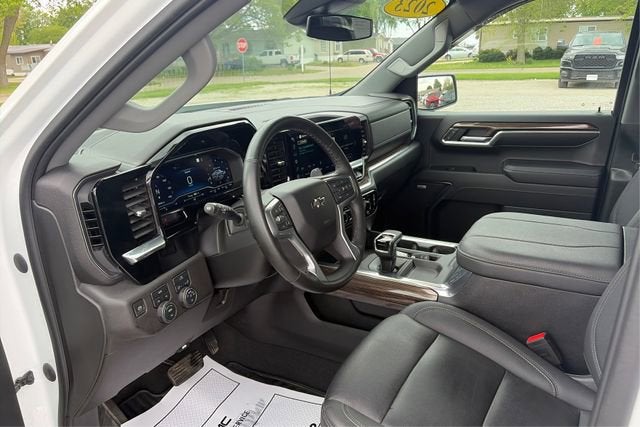 2023 Chevrolet Silverado 1500 RST