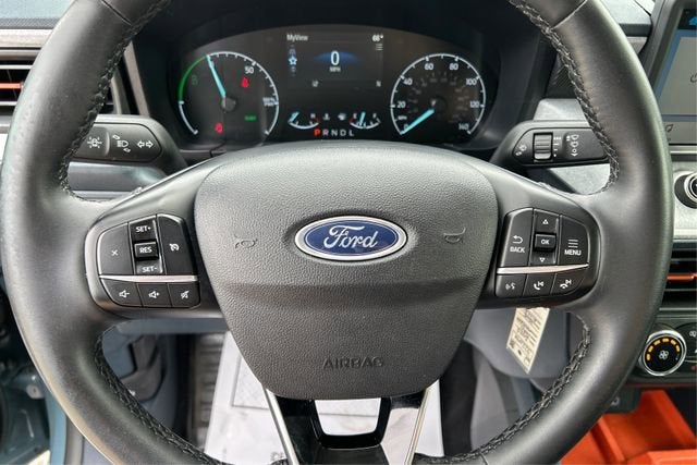 2023 Ford Maverick XL