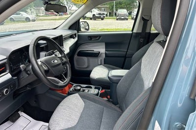 2023 Ford Maverick XL