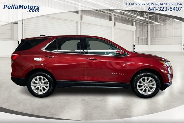 Used 2018 Chevrolet Equinox LT with VIN 3GNAXSEV1JL276229 for sale in Pella, IA
