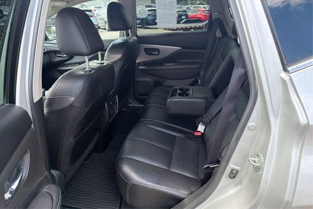 2022 Nissan Murano SL
