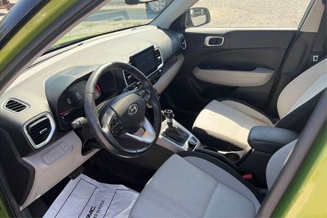 2023 Hyundai Venue SEL
