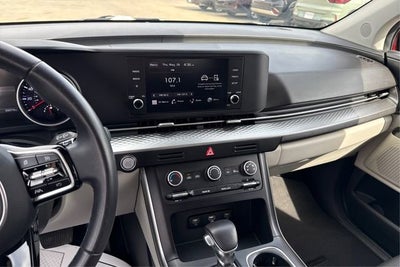 2023 Kia Carnival LX