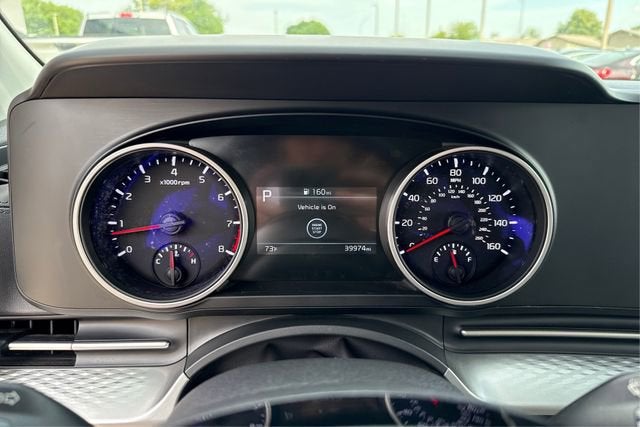2023 Kia Carnival LX