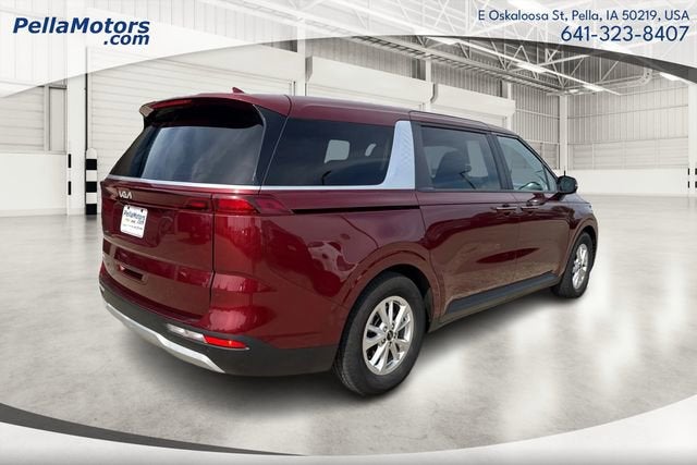 2023 Kia Carnival LX